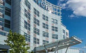 Novotel Montreal Airport