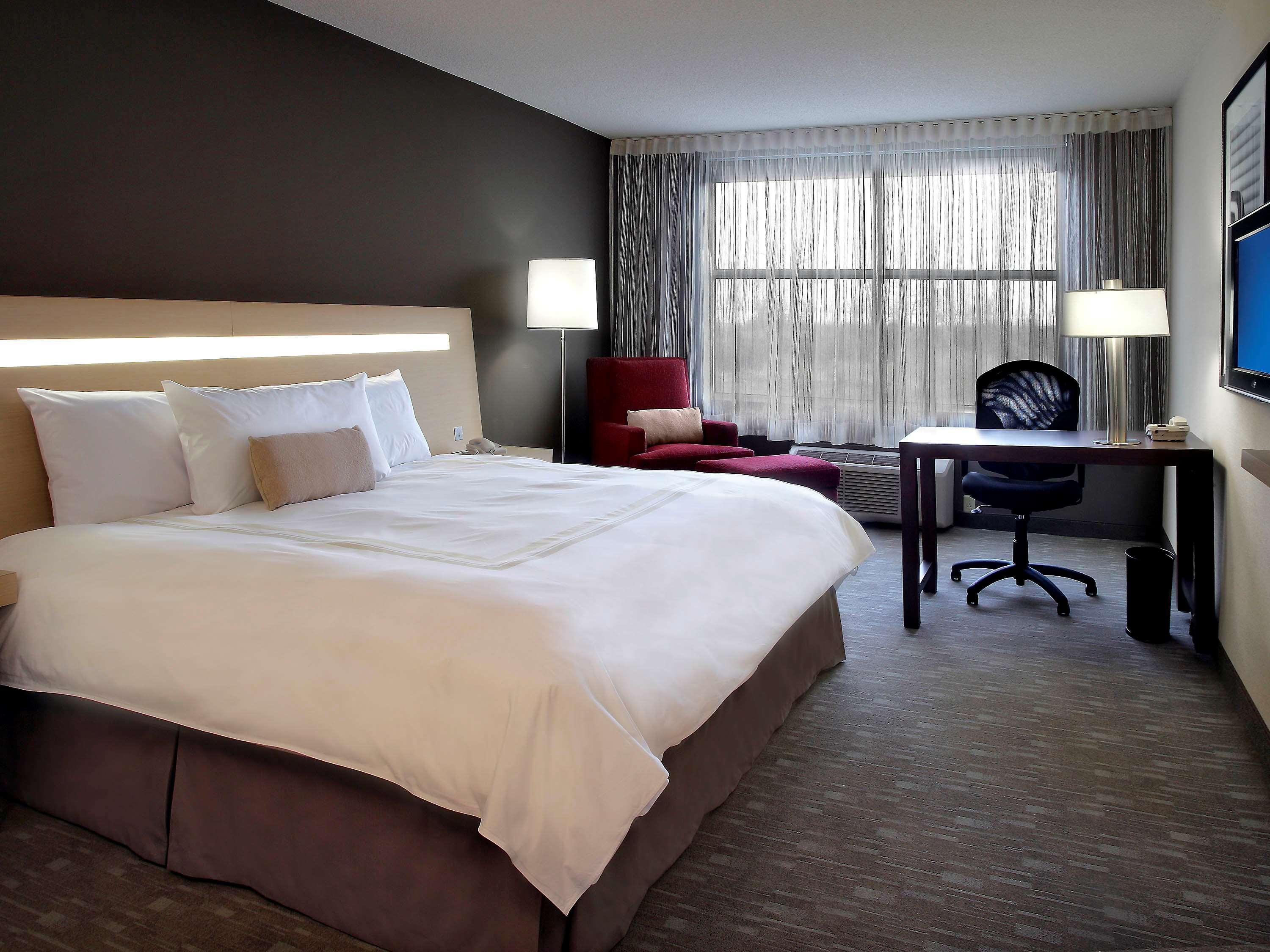 Novotel Montreal Aeroport Dorval Exterior photo