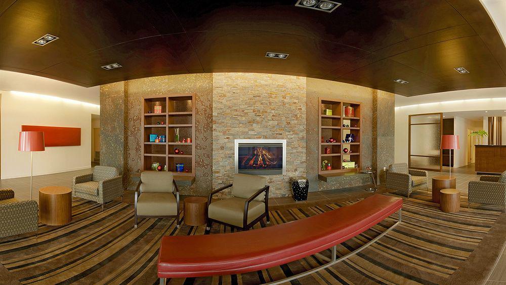Novotel Montreal Aeroport Dorval Exterior photo